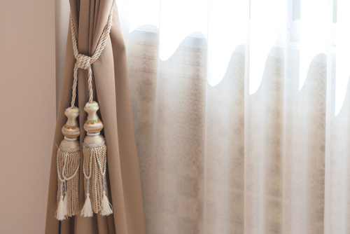 Importance of a Clean Curtain